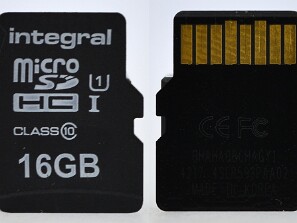 Secure Digital (microSD)