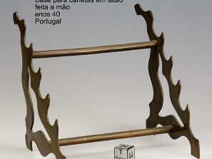 Porta-canetas