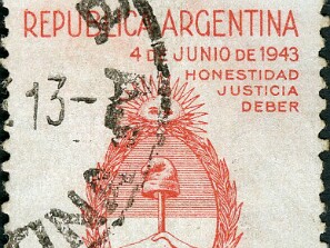 1943