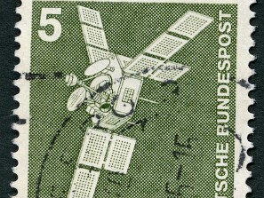 1975