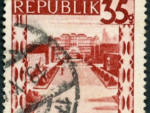 1946
