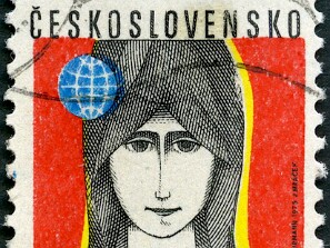 1975