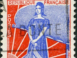 1923