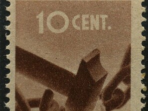 1945
