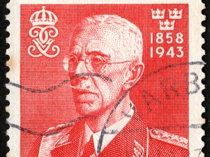 1943