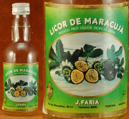 Licor de Maracuja J. Faria 50ml (tampa branca)