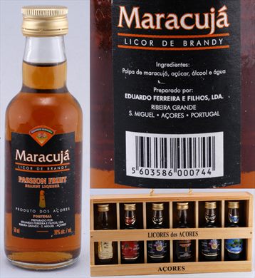 Mulher de Capote Maracuja Licor de Brandy de Eduardo Ferreira