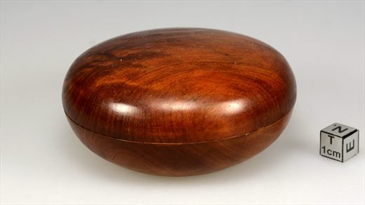 Caixa madeira