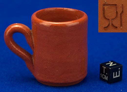 Caneca de barro
