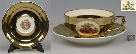 Chavena de cha com dourado (A)