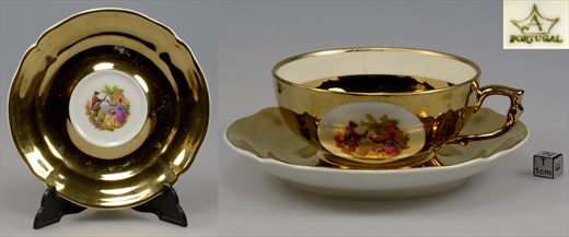 Chavena de cha com dourado (A)