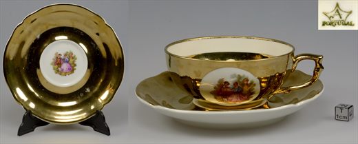 Chavena de cha com dourado (A)