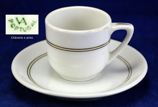 Chavena de cafe linhas douradas (vista alegre)