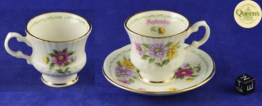 Chavena com flores September (Queens)