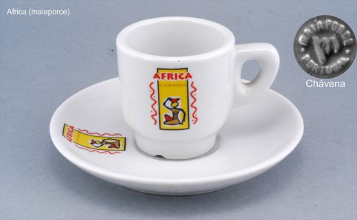 Africa (maiaporce)