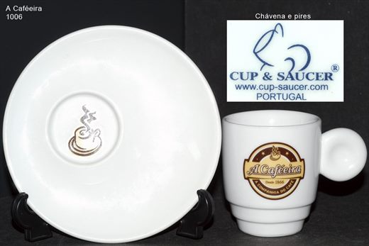 A Cafeeira (L3) (Cup-Saucer)