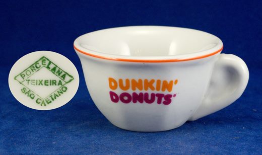 Dunkin Donuts (Porcelana Teixeira)