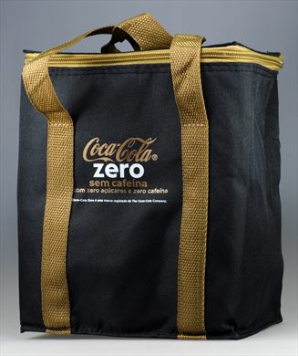 Coca-Cola - Geleira Coca-Cola Zero sem cafeina