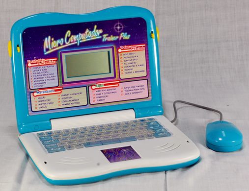 Micro Computador Trainer Plus