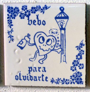 Bebo para olvidarte