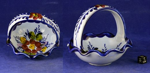 Cesta decorativa em ceramica pintada a mao