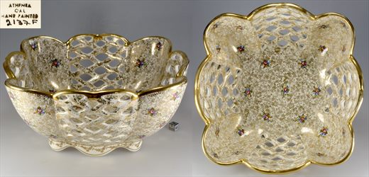 Fruteira em porcelana rendada pintada a mao
