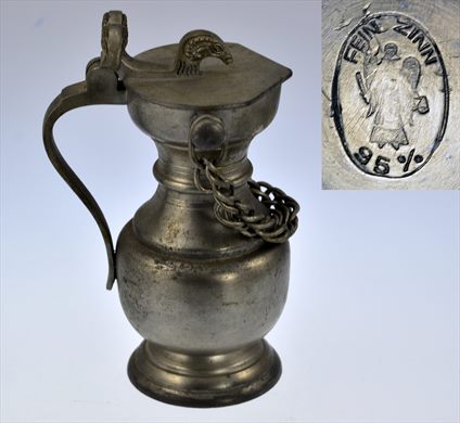 Jarra miniatura em estanho