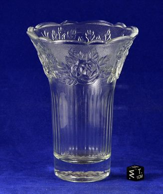 Jarra de vidro cristalino
