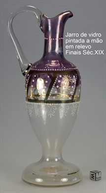 Jarro vidro pintado a mao em relevo finais sec.XIX