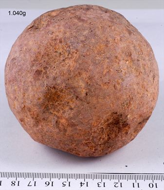 Pedra de mo com cinco marcas