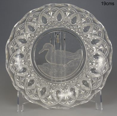 Prato de vidro 19cms (Pato)