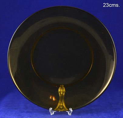 Prato vidro castanho 23cms