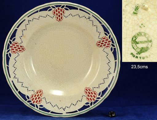 Prato 23,5cms (Gilman)
