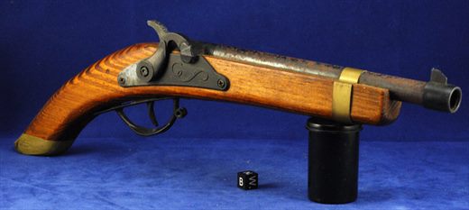 pistola antiga (replica)