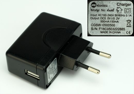 M devices Dual USB Charger CGSW-0500500