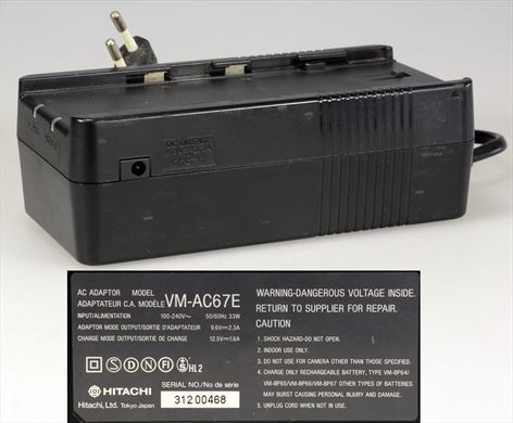 Hitachi VM-AC67E