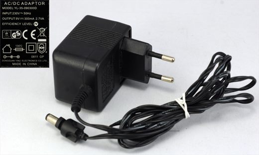 AC-DC Adaptor YL-35-090300D (230V 9V 300mA)