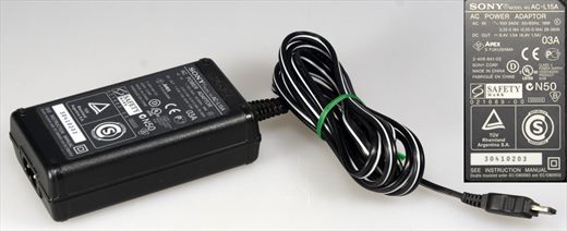 Sony AC-L15A AC Power Adaptor
