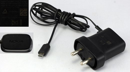 Nokia AC-20N (100-240V 5V 750mA)