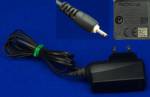 Nokia AC-8E
