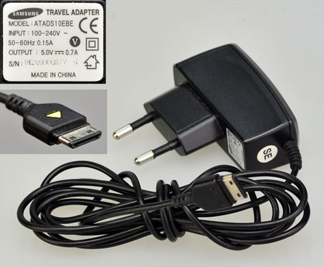 Samsung ATADS10EBE travel adapter
