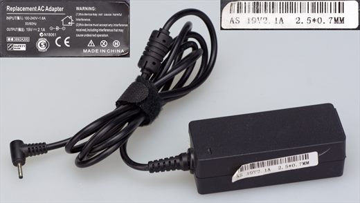 AC Adapter 2.5x0.7mm