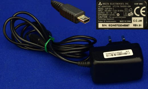 Delta Electronics AC adapter ADP-5FH C (100-240V 5V 1A)