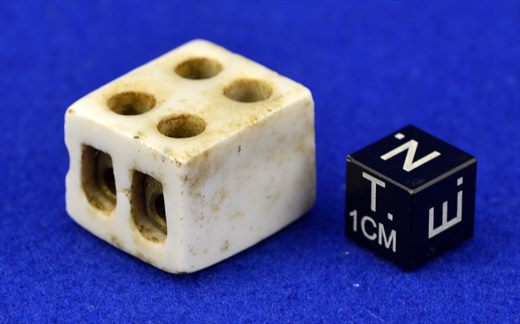 Conector ceramico bipolar 01