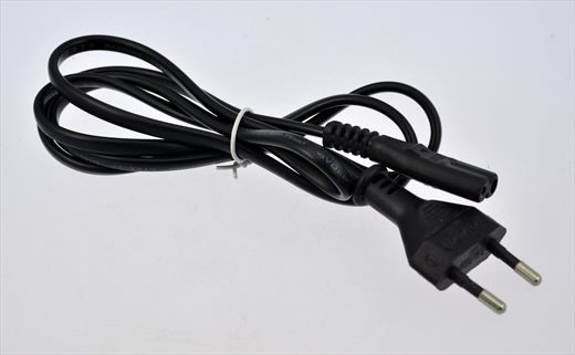 Plug Type C to IEC 60320 C7 connector