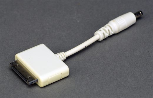 Apple 30-pin to barrel plug