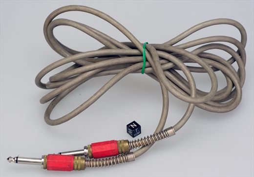 6.5 to 6.5mm male plug connector