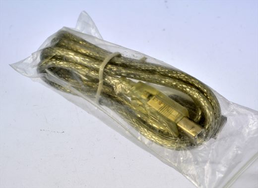 USB A B transparent 3