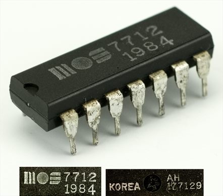 MOS 7712