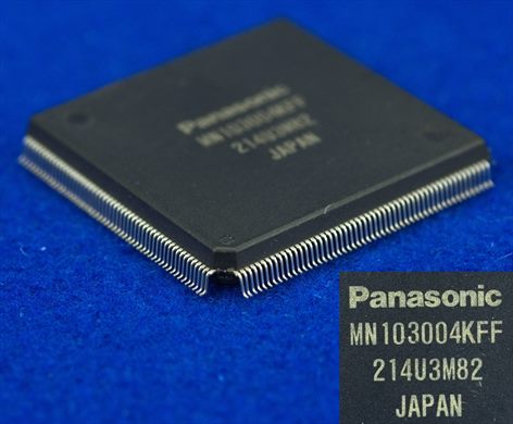 Panasonic MN103004KFF IC